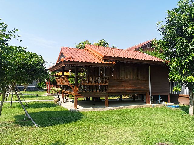 Holz-Pavillon in Thailand